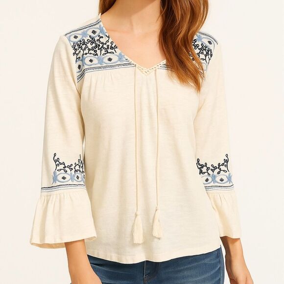 Tops - NWT Love, Margaux 100% Cotton Floral Embroidered Blouse